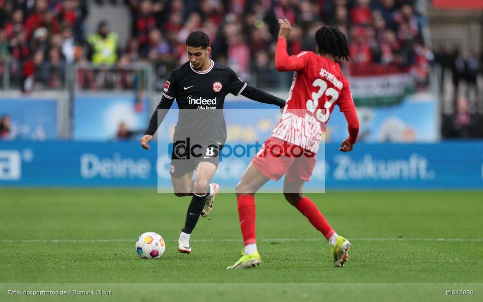 Eintracht Frankfurt, SC Freiburg, 1. Bundesliga, Bundesliga, Voetball, Sport, Le Football, Germany, Futbol, Fotball, Fussball, Deutschland, DFL, DFB, Calcio, 2023/24, Saison 2023/2024 - Bild-ID: 1043880 Eintracht Frankfurt, SC Freiburg, 1. Bundesliga, Bundesliga, Voetball, Sport, Le Football, Germany, Futbol, Fotball, Fussball, Deutschland, DFL, DFB, Calcio, 2023/24, Saison 2023/2024 - Bild-ID: 1043880