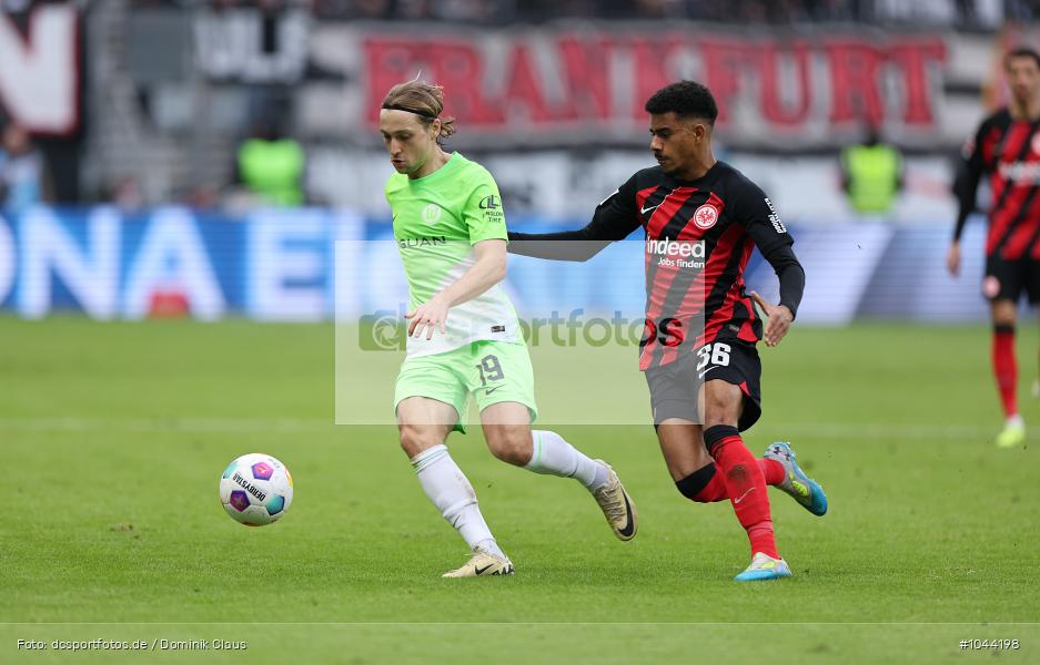 VfL Wolfsburg, Eintracht Frankfurt, Bundesliga, Voetball, Sport, Le Football, Germany, Futbol, Fotball, Fussball, Deutschland, DFL, DFB, Calcio, 2023/24, Saison 2023/2024 - Bild-ID: 1044198 VfL Wolfsburg, Eintracht Frankfurt, Bundesliga, Voetball, Sport, Le Football, Germany, Futbol, Fotball, Fussball, Deutschland, DFL, DFB, Calcio, 2023/24, Saison 2023/2024 - Bild-ID: 1044198