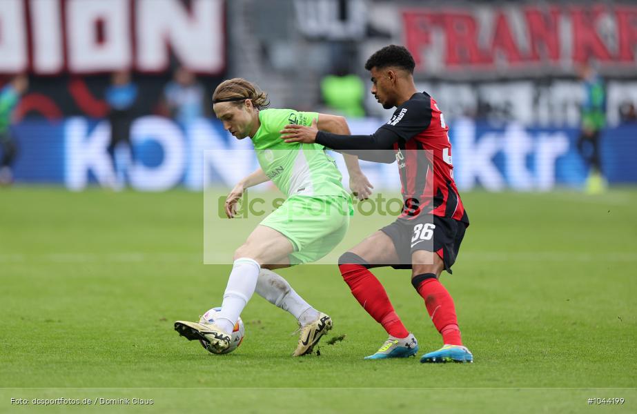 VfL Wolfsburg, Eintracht Frankfurt, Bundesliga, Voetball, Sport, Le Football, Germany, Futbol, Fotball, Fussball, Deutschland, DFL, DFB, Calcio, 2023/24, Saison 2023/2024 - Bild-ID: 1044199 VfL Wolfsburg, Eintracht Frankfurt, Bundesliga, Voetball, Sport, Le Football, Germany, Futbol, Fotball, Fussball, Deutschland, DFL, DFB, Calcio, 2023/24, Saison 2023/2024 - Bild-ID: 1044199