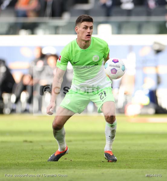 VfL Wolfsburg, Eintracht Frankfurt, Bundesliga, Voetball, Sport, Le Football, Germany, Futbol, Fotball, Fussball, Deutschland, DFL, DFB, Calcio, 2023/24, Saison 2023/2024 - Bild-ID: 1044210 VfL Wolfsburg, Eintracht Frankfurt, Bundesliga, Voetball, Sport, Le Football, Germany, Futbol, Fotball, Fussball, Deutschland, DFL, DFB, Calcio, 2023/24, Saison 2023/2024 - Bild-ID: 1044210