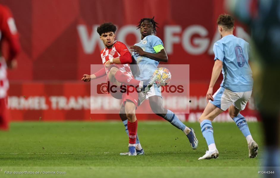 Manchester City, 1. FSV Mainz 05, Achtelfinale, UEFA Youth League, Youth League, UEFA, Voetball, Sport, Le Football, Germany, Futbol, Fotball, Fussball, Deutschland, DFL, DFB, Calcio, 2023/24, Saison 2023/2024 - Bild-ID: 1044344