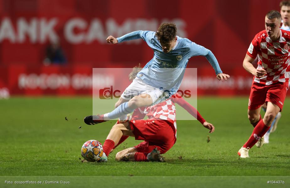 Manchester City, 1. FSV Mainz 05, Achtelfinale, UEFA Youth League, Youth League, UEFA, Voetball, Sport, Le Football, Germany, Futbol, Fotball, Fussball, Deutschland, DFL, DFB, Calcio, 2023/24, Saison 2023/2024 - Bild-ID: 1044376