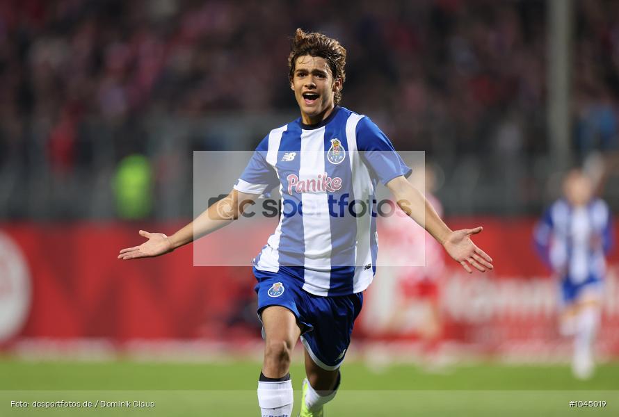 FC Porto, 1. FSV Mainz 05, Achtelfinale, UEFA Youth League, Youth League, UEFA, Voetball, Sport, Le Football, Germany, Futbol, Fotball, Fussball, Deutschland, DFL, DFB, Calcio, 2023/24, Saison 2023/2024 - Bild-ID: 1045019