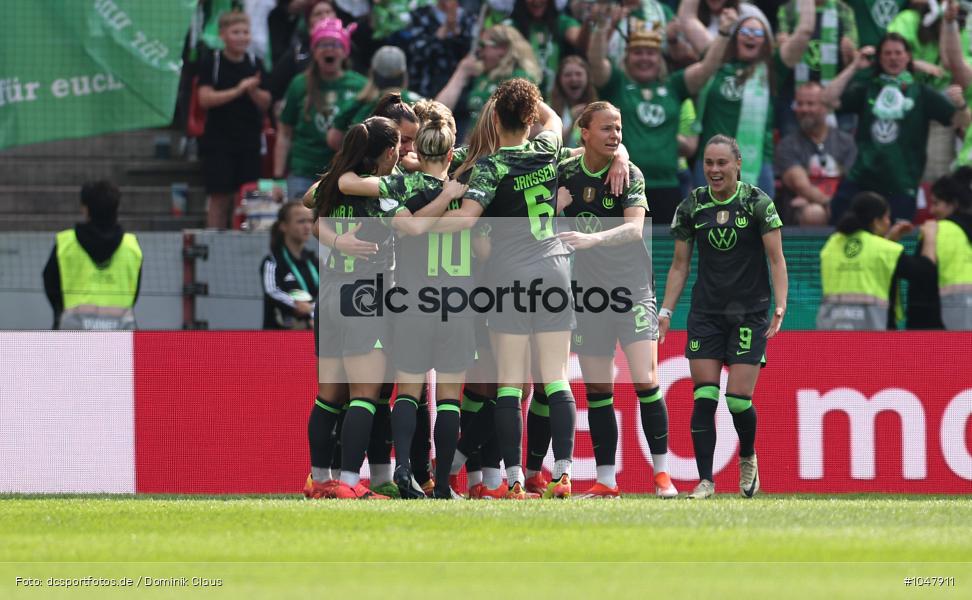 VfL Wolfsburg, FC Bayern München, Finale, DFB-Pokalfinale, Frauen, Voetball, Sport, Le Football, Germany, Futbol, Fotball, Fussball, Deutschland, DFL, DFB, Calcio, 2023/24, Saison 2023/2024 - Bild-ID: 1047911 VfL Wolfsburg, FC Bayern München, Finale, DFB-Pokalfinale, Frauen, Voetball, Sport, Le Football, Germany, Futbol, Fotball, Fussball, Deutschland, DFL, DFB, Calcio, 2023/24, Saison 2023/2024 - Bild-ID: 1047911