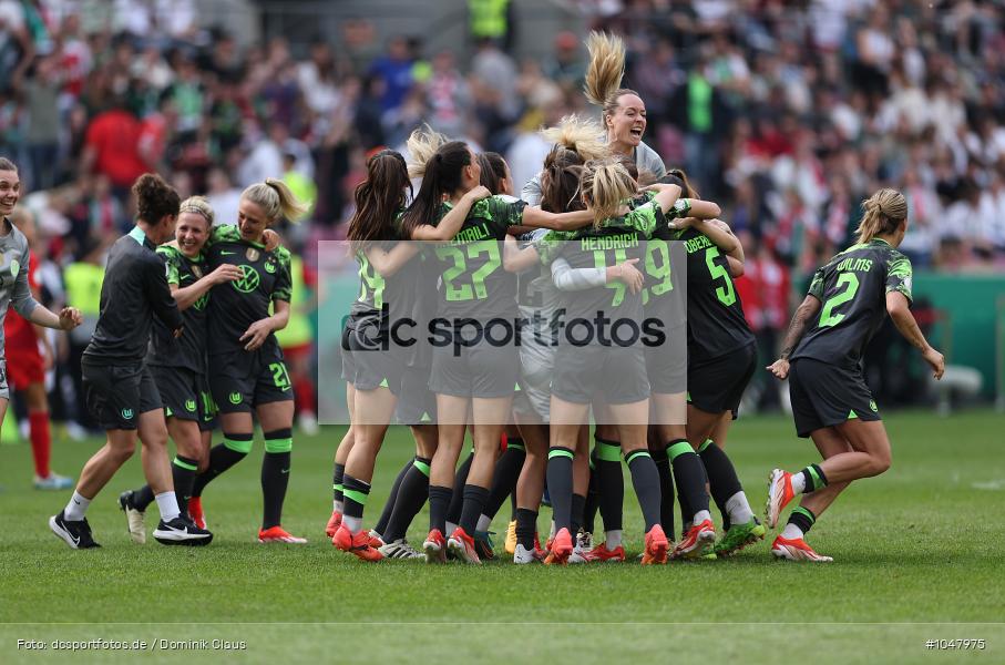 VfL Wolfsburg, FC Bayern München, Finale, DFB-Pokalfinale, Frauen, Voetball, Sport, Le Football, Germany, Futbol, Fotball, Fussball, Deutschland, DFL, DFB, Calcio, 2023/24, Saison 2023/2024 - Bild-ID: 1047975