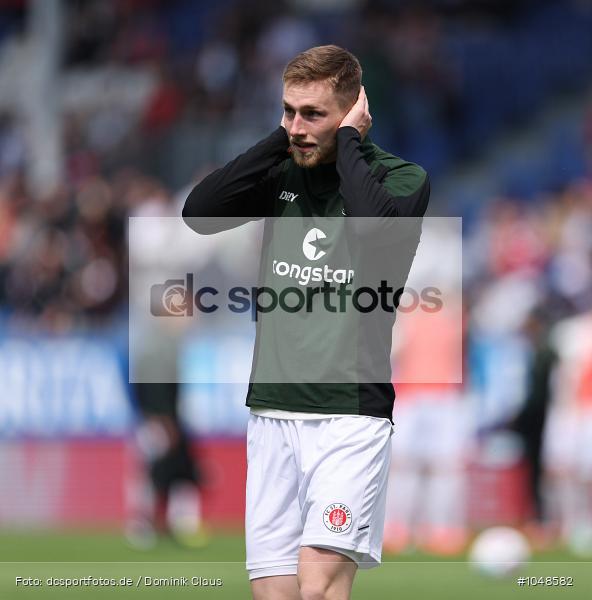 FC Sankt Pauli, FC St. Pauli, SV Wehen Wiesbaden, 2. Bundesliga, Liga, 2. Liga, Voetball, Sport, Le Football, Germany, Futbol, Fotball, Fussball, Deutschland, DFL, DFB, Calcio, 2023/24, Saison 2023/2024 - Bild-ID: 1048582 FC Sankt Pauli, FC St. Pauli, SV Wehen Wiesbaden, 2. Bundesliga, Liga, 2. Liga, Voetball, Sport, Le Football, Germany, Futbol, Fotball, Fussball, Deutschland, DFL, DFB, Calcio, 2023/24, Saison 2023/2024 - Bild-ID: 1048582