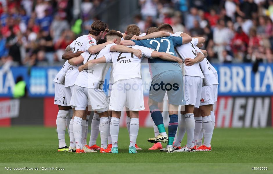 FC Sankt Pauli, FC St. Pauli, SV Wehen Wiesbaden, 2. Bundesliga, Liga, 2. Liga, Voetball, Sport, Le Football, Germany, Futbol, Fotball, Fussball, Deutschland, DFL, DFB, Calcio, 2023/24, Saison 2023/2024 - Bild-ID: 1048588 FC Sankt Pauli, FC St. Pauli, SV Wehen Wiesbaden, 2. Bundesliga, Liga, 2. Liga, Voetball, Sport, Le Football, Germany, Futbol, Fotball, Fussball, Deutschland, DFL, DFB, Calcio, 2023/24, Saison 2023/2024 - Bild-ID: 1048588