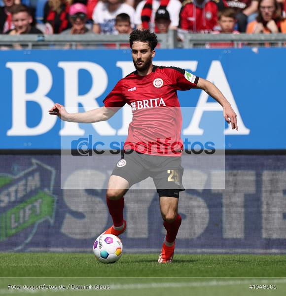 FC Sankt Pauli, FC St. Pauli, SV Wehen Wiesbaden, 2. Bundesliga, Liga, 2. Liga, Voetball, Sport, Le Football, Germany, Futbol, Fotball, Fussball, Deutschland, DFL, DFB, Calcio, 2023/24, Saison 2023/2024 - Bild-ID: 1048606 FC Sankt Pauli, FC St. Pauli, SV Wehen Wiesbaden, 2. Bundesliga, Liga, 2. Liga, Voetball, Sport, Le Football, Germany, Futbol, Fotball, Fussball, Deutschland, DFL, DFB, Calcio, 2023/24, Saison 2023/2024 - Bild-ID: 1048606