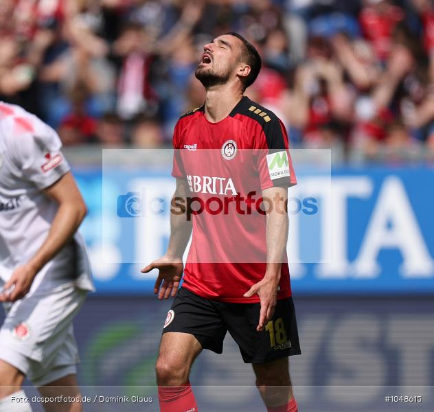 FC Sankt Pauli, FC St. Pauli, SV Wehen Wiesbaden, 2. Bundesliga, Liga, 2. Liga, Voetball, Sport, Le Football, Germany, Futbol, Fotball, Fussball, Deutschland, DFL, DFB, Calcio, 2023/24, Saison 2023/2024 - Bild-ID: 1048615 FC Sankt Pauli, FC St. Pauli, SV Wehen Wiesbaden, 2. Bundesliga, Liga, 2. Liga, Voetball, Sport, Le Football, Germany, Futbol, Fotball, Fussball, Deutschland, DFL, DFB, Calcio, 2023/24, Saison 2023/2024 - Bild-ID: 1048615