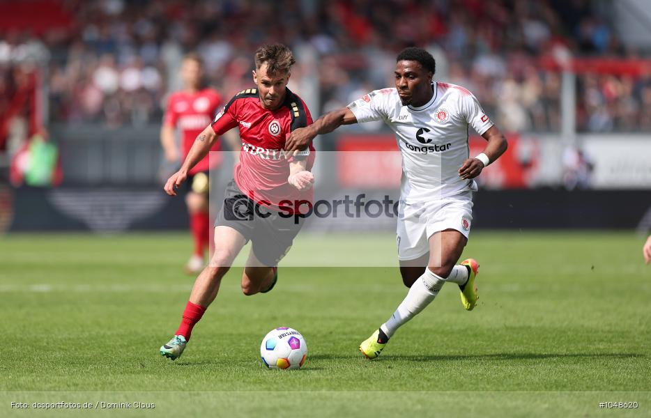 FC Sankt Pauli, FC St. Pauli, SV Wehen Wiesbaden, 2. Bundesliga, Liga, 2. Liga, Voetball, Sport, Le Football, Germany, Futbol, Fotball, Fussball, Deutschland, DFL, DFB, Calcio, 2023/24, Saison 2023/2024 - Bild-ID: 1048620 FC Sankt Pauli, FC St. Pauli, SV Wehen Wiesbaden, 2. Bundesliga, Liga, 2. Liga, Voetball, Sport, Le Football, Germany, Futbol, Fotball, Fussball, Deutschland, DFL, DFB, Calcio, 2023/24, Saison 2023/2024 - Bild-ID: 1048620