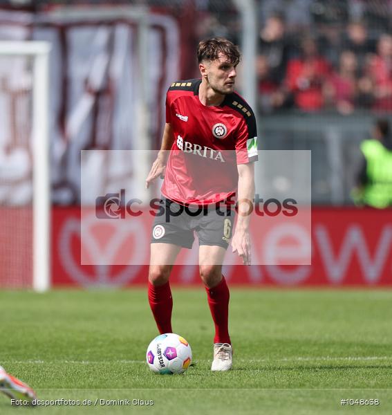 FC Sankt Pauli, FC St. Pauli, SV Wehen Wiesbaden, 2. Bundesliga, Liga, 2. Liga, Voetball, Sport, Le Football, Germany, Futbol, Fotball, Fussball, Deutschland, DFL, DFB, Calcio, 2023/24, Saison 2023/2024 - Bild-ID: 1048638 FC Sankt Pauli, FC St. Pauli, SV Wehen Wiesbaden, 2. Bundesliga, Liga, 2. Liga, Voetball, Sport, Le Football, Germany, Futbol, Fotball, Fussball, Deutschland, DFL, DFB, Calcio, 2023/24, Saison 2023/2024 - Bild-ID: 1048638