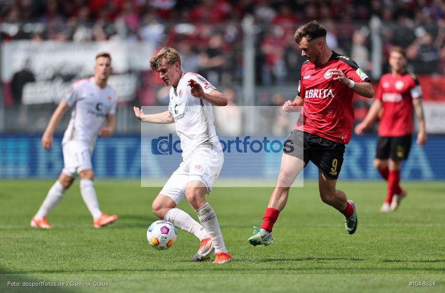 FC Sankt Pauli, FC St. Pauli, SV Wehen Wiesbaden, 2. Bundesliga, Liga, 2. Liga, Voetball, Sport, Le Football, Germany, Futbol, Fotball, Fussball, Deutschland, DFL, DFB, Calcio, 2023/24, Saison 2023/2024 - Bild-ID: 1048639 FC Sankt Pauli, FC St. Pauli, SV Wehen Wiesbaden, 2. Bundesliga, Liga, 2. Liga, Voetball, Sport, Le Football, Germany, Futbol, Fotball, Fussball, Deutschland, DFL, DFB, Calcio, 2023/24, Saison 2023/2024 - Bild-ID: 1048639