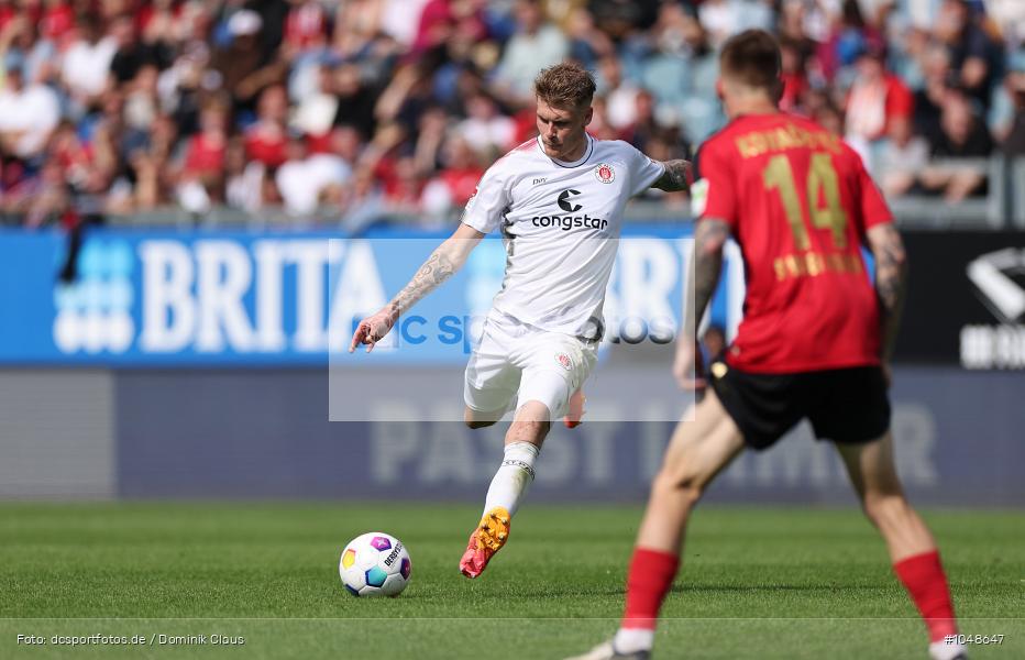FC Sankt Pauli, FC St. Pauli, SV Wehen Wiesbaden, 2. Bundesliga, Liga, 2. Liga, Voetball, Sport, Le Football, Germany, Futbol, Fotball, Fussball, Deutschland, DFL, DFB, Calcio, 2023/24, Saison 2023/2024 - Bild-ID: 1048647 FC Sankt Pauli, FC St. Pauli, SV Wehen Wiesbaden, 2. Bundesliga, Liga, 2. Liga, Voetball, Sport, Le Football, Germany, Futbol, Fotball, Fussball, Deutschland, DFL, DFB, Calcio, 2023/24, Saison 2023/2024 - Bild-ID: 1048647