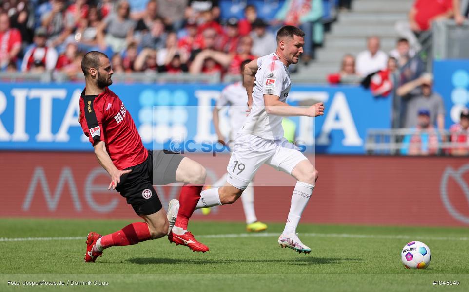 FC Sankt Pauli, FC St. Pauli, SV Wehen Wiesbaden, 2. Bundesliga, Liga, 2. Liga, Voetball, Sport, Le Football, Germany, Futbol, Fotball, Fussball, Deutschland, DFL, DFB, Calcio, 2023/24, Saison 2023/2024 - Bild-ID: 1048649 FC Sankt Pauli, FC St. Pauli, SV Wehen Wiesbaden, 2. Bundesliga, Liga, 2. Liga, Voetball, Sport, Le Football, Germany, Futbol, Fotball, Fussball, Deutschland, DFL, DFB, Calcio, 2023/24, Saison 2023/2024 - Bild-ID: 1048649