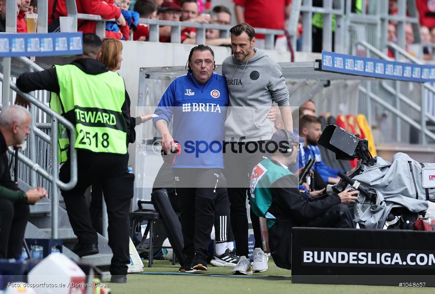 FC Sankt Pauli, FC St. Pauli, SV Wehen Wiesbaden, 2. Bundesliga, Liga, 2. Liga, Voetball, Sport, Le Football, Germany, Futbol, Fotball, Fussball, Deutschland, DFL, DFB, Calcio, 2023/24, Saison 2023/2024 - Bild-ID: 1048657 FC Sankt Pauli, FC St. Pauli, SV Wehen Wiesbaden, 2. Bundesliga, Liga, 2. Liga, Voetball, Sport, Le Football, Germany, Futbol, Fotball, Fussball, Deutschland, DFL, DFB, Calcio, 2023/24, Saison 2023/2024 - Bild-ID: 1048657