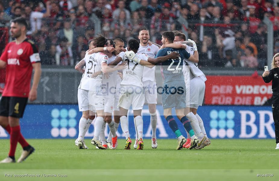 FC Sankt Pauli, FC St. Pauli, SV Wehen Wiesbaden, 2. Bundesliga, Liga, 2. Liga, Voetball, Sport, Le Football, Germany, Futbol, Fotball, Fussball, Deutschland, DFL, DFB, Calcio, 2023/24, Saison 2023/2024 - Bild-ID: 1048709 FC Sankt Pauli, FC St. Pauli, SV Wehen Wiesbaden, 2. Bundesliga, Liga, 2. Liga, Voetball, Sport, Le Football, Germany, Futbol, Fotball, Fussball, Deutschland, DFL, DFB, Calcio, 2023/24, Saison 2023/2024 - Bild-ID: 1048709