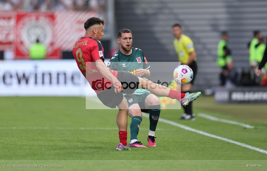 SSV Jahn Regensburg, SV Wehen Wiesbaden, Relegation, 3. Liga, 2. Bundesliga, Liga, 2. Liga, Voetball, Sport, Le Football, Germany, Futbol, Fotball, Fussball, Deutschland, DFL, DFB, Calcio, 2023/24, Saison 2023/2024 - Bild-ID: 1049146