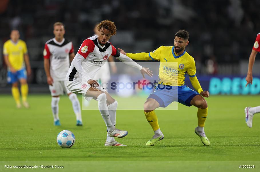 Eintracht Frankfurt, Eintracht Braunschweig, Pokal, DFB-Pokal, Voetball, Sport, Le Football, Germany, Futbol, Fotball, Fussball, Deutschland, DFL, DFB, Calcio, 2024/25, Saison 2024/2025 - Bild-ID: 1052268