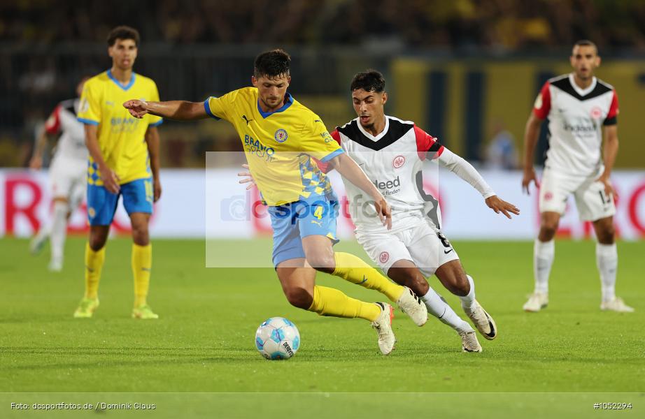 Eintracht Frankfurt, Eintracht Braunschweig, Pokal, DFB-Pokal, Voetball, Sport, Le Football, Germany, Futbol, Fotball, Fussball, Deutschland, DFL, DFB, Calcio, 2024/25, Saison 2024/2025 - Bild-ID: 1052294