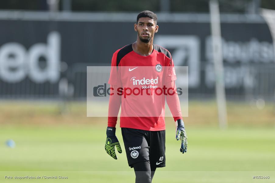 Eintracht Frankfurt, Training, Bundesliga, Voetball, Sport, Le Football, Germany, Futbol, Fotball, Fussball, Deutschland, DFL, DFB, Calcio, 2024/25, Saison 2024/2025 - Bild-ID: 1052660