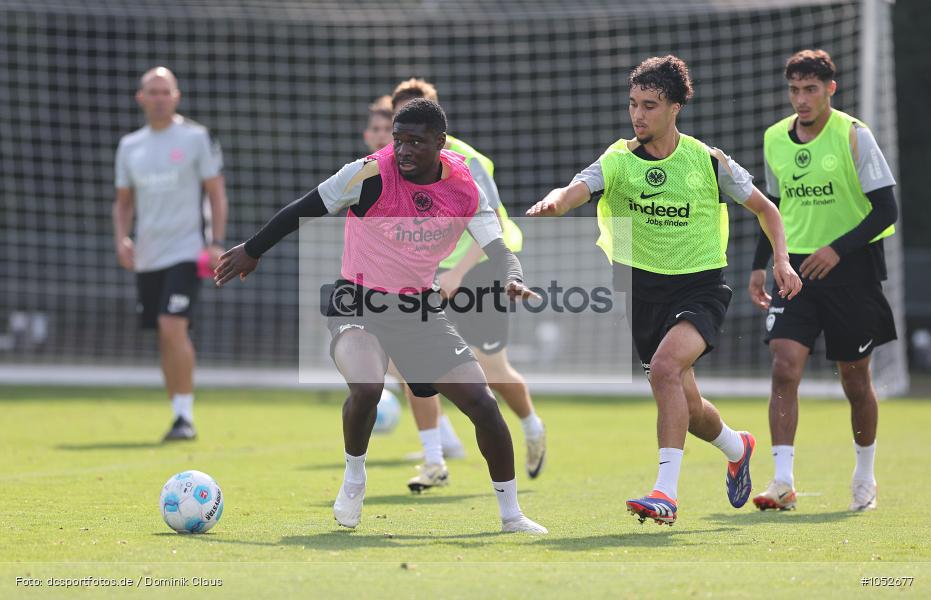 Eintracht Frankfurt, Training, Bundesliga, Voetball, Sport, Le Football, Germany, Futbol, Fotball, Fussball, Deutschland, DFL, DFB, Calcio, 2024/25, Saison 2024/2025 - Bild-ID: 1052677