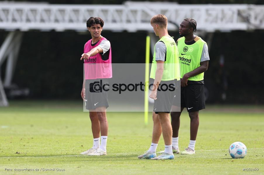 Eintracht Frankfurt, Training, Bundesliga, Voetball, Sport, Le Football, Germany, Futbol, Fotball, Fussball, Deutschland, DFL, DFB, Calcio, 2024/25, Saison 2024/2025 - Bild-ID: 1052699