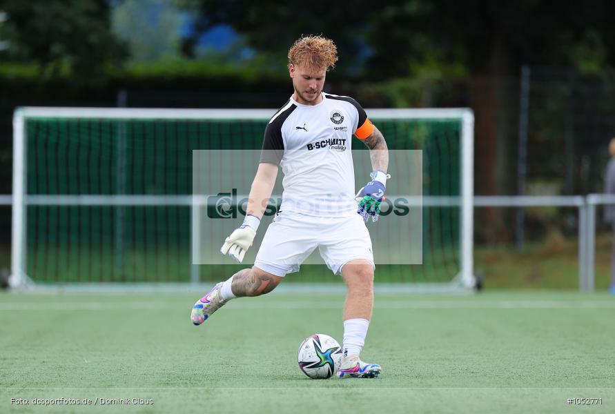 SV Rot-Weiß Walldorf II, VfR Groß-Gerau, Verbandsliga, Voetball, Sport, Le Football, Germany, Futbol, Fotball, Fussball, Deutschland, DFL, DFB, Calcio, 2024/25, Saison 2024/2025 - Bild-ID: 1052771 SV Rot-Weiß Walldorf II, VfR Groß-Gerau, Verbandsliga, Voetball, Sport, Le Football, Germany, Futbol, Fotball, Fussball, Deutschland, DFL, DFB, Calcio, 2024/25, Saison 2024/2025 - Bild-ID: 1052771