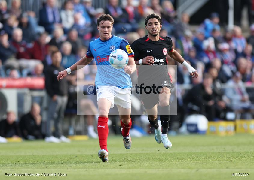 Eintracht Frankfurt, Holstein Kiel, 1. Bundesliga, Bundesliga, Voetball, Sport, Le Football, Germany, Futbol, Fotball, Fussball, Deutschland, DFL, DFB, Calcio, 2024/25, Saison 2024/2025 - Bild-ID: 1053229 Eintracht Frankfurt, Holstein Kiel, 1. Bundesliga, Bundesliga, Voetball, Sport, Le Football, Germany, Futbol, Fotball, Fussball, Deutschland, DFL, DFB, Calcio, 2024/25, Saison 2024/2025 - Bild-ID: 1053229
