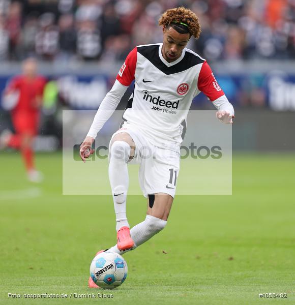 FC Bayern München, Eintracht Frankfurt, Bundesliga, Voetball, Sport, Le Football, Germany, Futbol, Fotball, Fussball, Deutschland, DFL, DFB, Calcio, 2024/25, Saison 2024/2025 - Bild-ID: 1053402 FC Bayern München, Eintracht Frankfurt, Bundesliga, Voetball, Sport, Le Football, Germany, Futbol, Fotball, Fussball, Deutschland, DFL, DFB, Calcio, 2024/25, Saison 2024/2025 - Bild-ID: 1053402