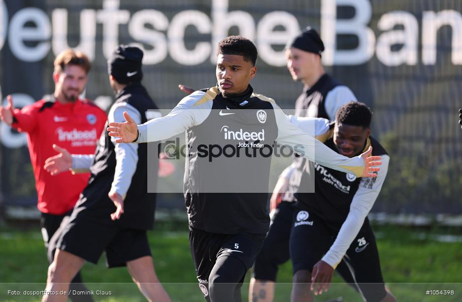 Eintracht Frankfurt, Training, Bundesliga, Voetball, Sport, Le Football, Germany, Futbol, Fotball, Fussball, Deutschland, DFL, DFB, Calcio, 2024/25, Saison 2024/2025 - Bild-ID: 1054398