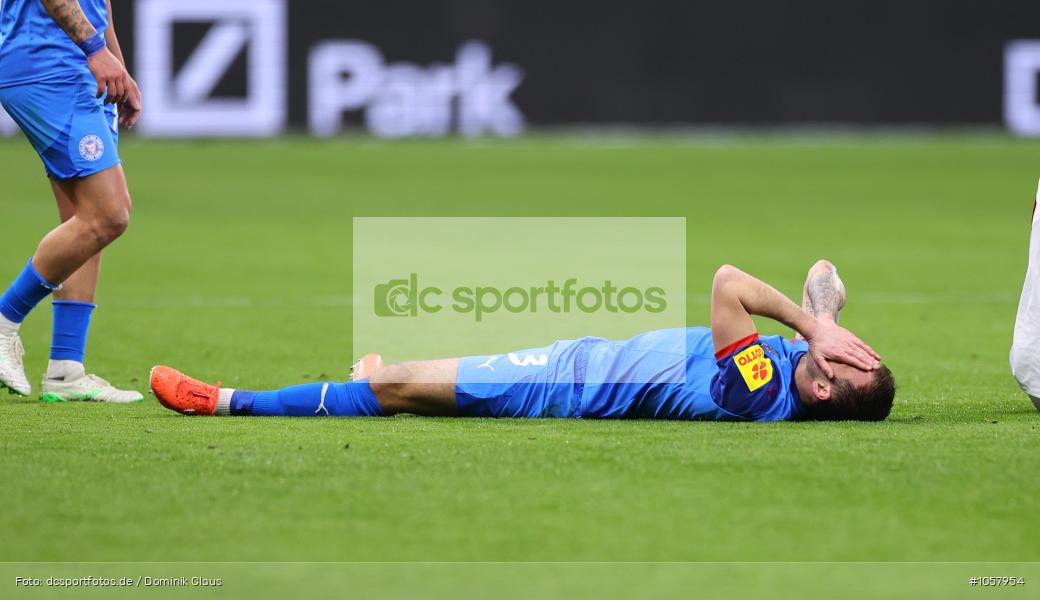 Holstein Kiel, Eintracht Frankfurt, Bundesliga, Voetball, Sport, Le Football, Germany, Futbol, Fotball, Fussball, Deutschland, DFL, DFB, Calcio, 2024/25, Saison 2024/2025 - Bild-ID: 1057954 Holstein Kiel, Eintracht Frankfurt, Bundesliga, Voetball, Sport, Le Football, Germany, Futbol, Fotball, Fussball, Deutschland, DFL, DFB, Calcio, 2024/25, Saison 2024/2025 - Bild-ID: 1057954
