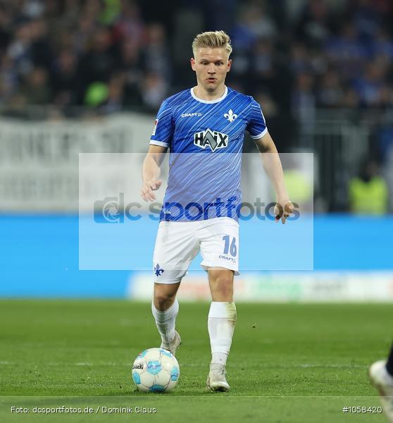 Karlsruher SC, SV Darmstadt 98, 2. Liga, 2. Bundesliga, Bundesliga, Liga, Voetball, Sport, Le Football, Germany, Futbol, Fotball, Fussball, Deutschland, DFL, DFB, Calcio, 2024/25, Saison 2024/2025 - Bild-ID: 1058420 Karlsruher SC, SV Darmstadt 98, 2. Liga, 2. Bundesliga, Bundesliga, Liga, Voetball, Sport, Le Football, Germany, Futbol, Fotball, Fussball, Deutschland, DFL, DFB, Calcio, 2024/25, Saison 2024/2025 - Bild-ID: 1058420