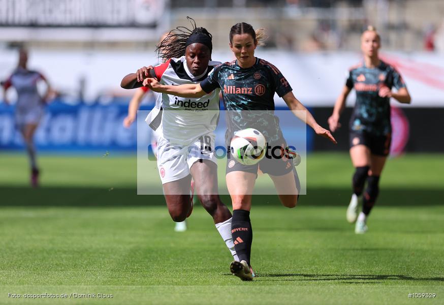 FC Bayern München, Eintracht Frankfurt, Frauen, 1. Bundesliga, Bundesliga, Voetball, Sport, Le Football, Germany, Futbol, Fotball, Fussball, Deutschland, DFL, DFB, Calcio, 2024/25, Saison 2024/2025 - Bild-ID: 1059329 FC Bayern München, Eintracht Frankfurt, Frauen, 1. Bundesliga, Bundesliga, Voetball, Sport, Le Football, Germany, Futbol, Fotball, Fussball, Deutschland, DFL, DFB, Calcio, 2024/25, Saison 2024/2025 - Bild-ID: 1059329