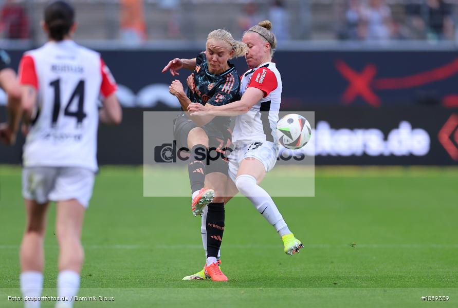 FC Bayern München, Eintracht Frankfurt, Frauen, 1. Bundesliga, Bundesliga, Voetball, Sport, Le Football, Germany, Futbol, Fotball, Fussball, Deutschland, DFL, DFB, Calcio, 2024/25, Saison 2024/2025 - Bild-ID: 1059339 FC Bayern München, Eintracht Frankfurt, Frauen, 1. Bundesliga, Bundesliga, Voetball, Sport, Le Football, Germany, Futbol, Fotball, Fussball, Deutschland, DFL, DFB, Calcio, 2024/25, Saison 2024/2025 - Bild-ID: 1059339
