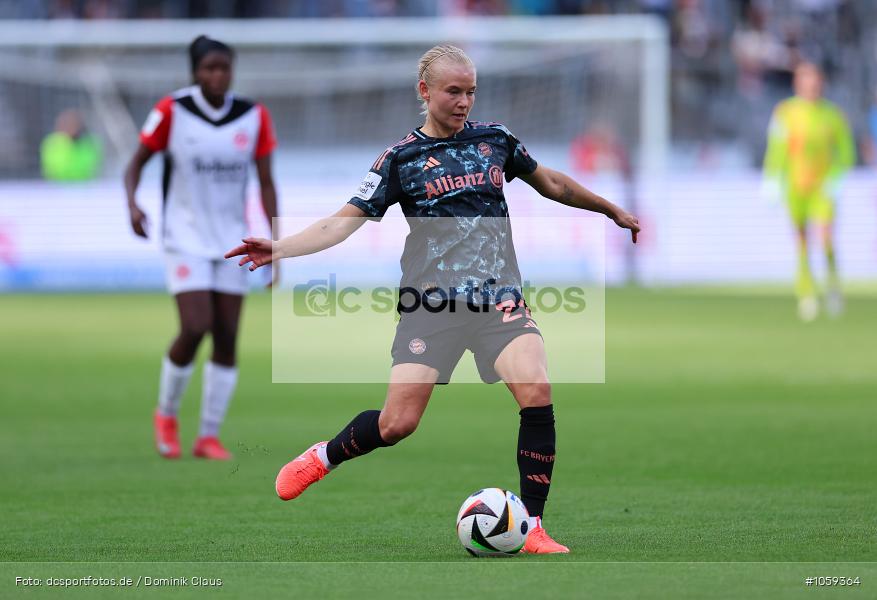 FC Bayern München, Eintracht Frankfurt, Frauen, 1. Bundesliga, Bundesliga, Voetball, Sport, Le Football, Germany, Futbol, Fotball, Fussball, Deutschland, DFL, DFB, Calcio, 2024/25, Saison 2024/2025 - Bild-ID: 1059364 FC Bayern München, Eintracht Frankfurt, Frauen, 1. Bundesliga, Bundesliga, Voetball, Sport, Le Football, Germany, Futbol, Fotball, Fussball, Deutschland, DFL, DFB, Calcio, 2024/25, Saison 2024/2025 - Bild-ID: 1059364