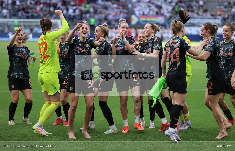 FC Bayern München, Eintracht Frankfurt, Frauen, 1. Bundesliga, Bundesliga, Voetball, Sport, Le Football, Germany, Futbol, Fotball, Fussball, Deutschland, DFL, DFB, Calcio, 2024/25, Saison 2024/2025 - Bild-ID: 1059382