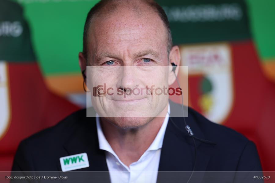 Eintracht Frankfurt, FC Augsburg, 1. Bundesliga, Bundesliga, Voetball, Sport, Le Football, Germany, Futbol, Fotball, Fussball, Deutschland, DFL, DFB, Calcio, 2024/25, Saison 2024/2025 - Bild-ID: 1059670