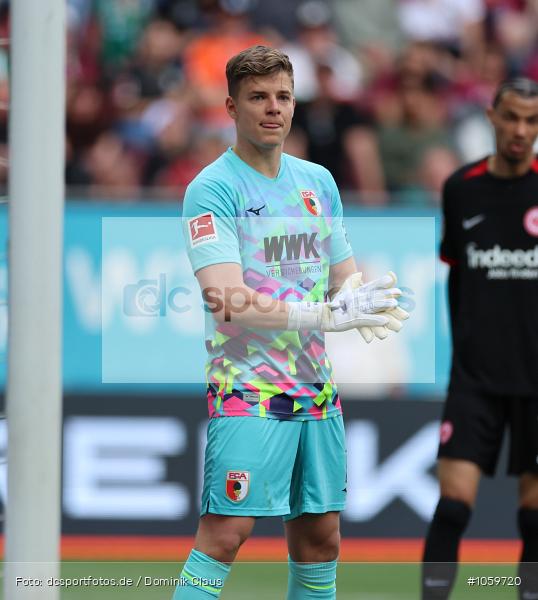 Eintracht Frankfurt, FC Augsburg, 1. Bundesliga, Bundesliga, Voetball, Sport, Le Football, Germany, Futbol, Fotball, Fussball, Deutschland, DFL, DFB, Calcio, 2024/25, Saison 2024/2025 - Bild-ID: 1059720 Eintracht Frankfurt, FC Augsburg, 1. Bundesliga, Bundesliga, Voetball, Sport, Le Football, Germany, Futbol, Fotball, Fussball, Deutschland, DFL, DFB, Calcio, 2024/25, Saison 2024/2025 - Bild-ID: 1059720