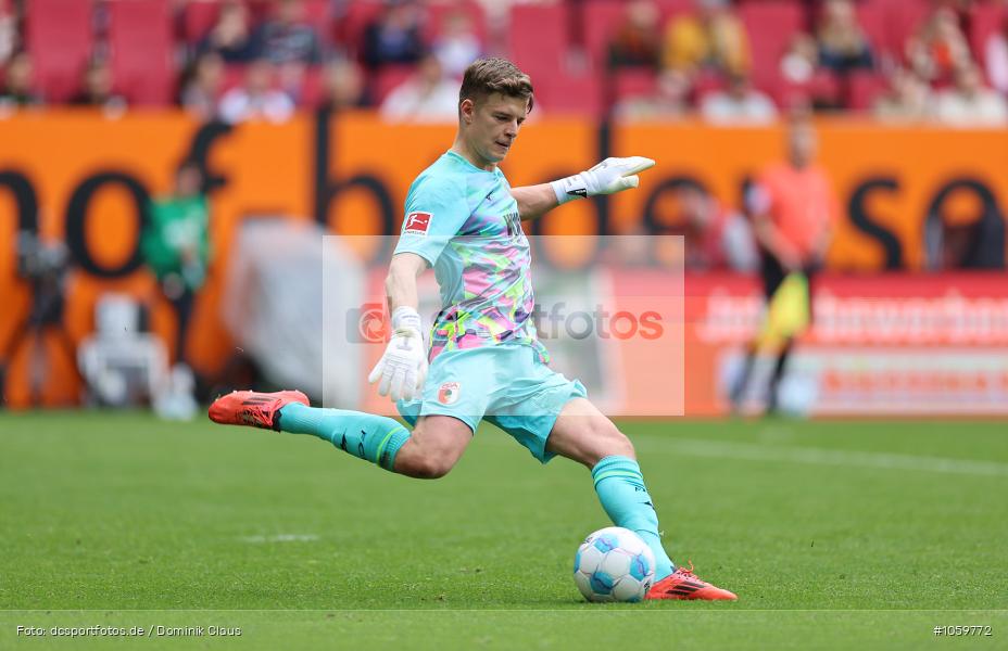 Eintracht Frankfurt, FC Augsburg, 1. Bundesliga, Bundesliga, Voetball, Sport, Le Football, Germany, Futbol, Fotball, Fussball, Deutschland, DFL, DFB, Calcio, 2024/25, Saison 2024/2025 - Bild-ID: 1059772 Eintracht Frankfurt, FC Augsburg, 1. Bundesliga, Bundesliga, Voetball, Sport, Le Football, Germany, Futbol, Fotball, Fussball, Deutschland, DFL, DFB, Calcio, 2024/25, Saison 2024/2025 - Bild-ID: 1059772