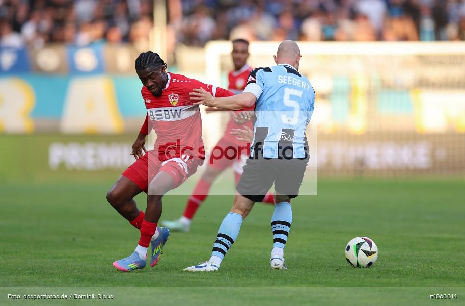 VfB Stuttgart II, SV Waldhof Mannheim, Liga, 3. Liga, Voetball, Sport, Le Football, Germany, Futbol, Fotball, Fussball, Deutschland, DFL, DFB, Calcio, 2024/25, Saison 2024/2025 - Bild-ID: 1060014 VfB Stuttgart II, SV Waldhof Mannheim, Liga, 3. Liga, Voetball, Sport, Le Football, Germany, Futbol, Fotball, Fussball, Deutschland, DFL, DFB, Calcio, 2024/25, Saison 2024/2025 - Bild-ID: 1060014