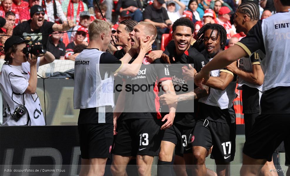 Eintracht Frankfurt, SC Freiburg, 1. Bundesliga, Bundesliga, Voetball, Sport, Le Football, Germany, Futbol, Fotball, Fussball, Deutschland, DFL, DFB, Calcio, 2024/25, Saison 2024/2025 - Bild-ID: 1060412