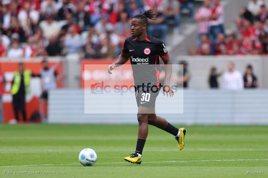 Eintracht Frankfurt, SC Freiburg, 1. Bundesliga, Bundesliga, Voetball, Sport, Le Football, Germany, Futbol, Fotball, Fussball, Deutschland, DFL, DFB, Calcio, 2024/25, Saison 2024/2025 - Bild-ID: 1060440