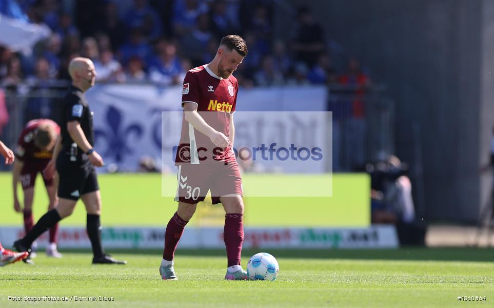 SSV Jahn Regensburg, SV Darmstadt 98, 2. Liga, 2. Bundesliga, Bundesliga, Liga, Voetball, Sport, Le Football, Germany, Futbol, Fotball, Fussball, Deutschland, DFL, DFB, Calcio, 2024/25, Saison 2024/2025 - Bild-ID: 1060564