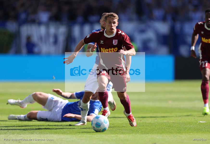 SSV Jahn Regensburg, SV Darmstadt 98, 2. Liga, 2. Bundesliga, Bundesliga, Liga, Voetball, Sport, Le Football, Germany, Futbol, Fotball, Fussball, Deutschland, DFL, DFB, Calcio, 2024/25, Saison 2024/2025 - Bild-ID: 1060566