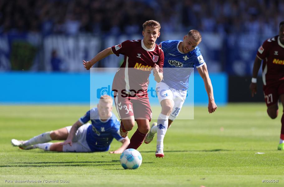 SSV Jahn Regensburg, SV Darmstadt 98, 2. Liga, 2. Bundesliga, Bundesliga, Liga, Voetball, Sport, Le Football, Germany, Futbol, Fotball, Fussball, Deutschland, DFL, DFB, Calcio, 2024/25, Saison 2024/2025 - Bild-ID: 1060567