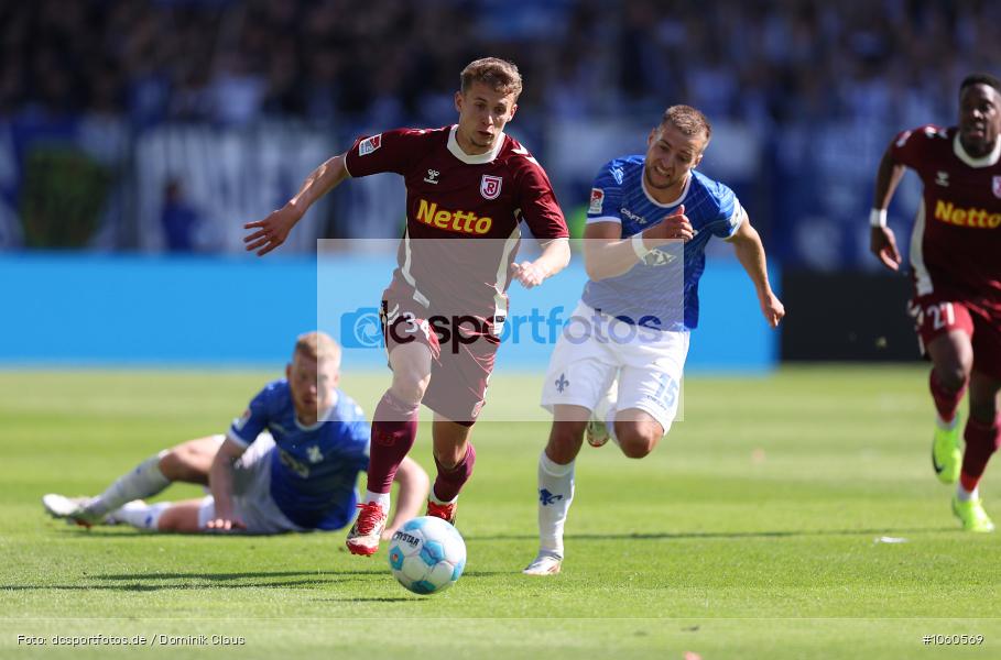 SSV Jahn Regensburg, SV Darmstadt 98, 2. Liga, 2. Bundesliga, Bundesliga, Liga, Voetball, Sport, Le Football, Germany, Futbol, Fotball, Fussball, Deutschland, DFL, DFB, Calcio, 2024/25, Saison 2024/2025 - Bild-ID: 1060569