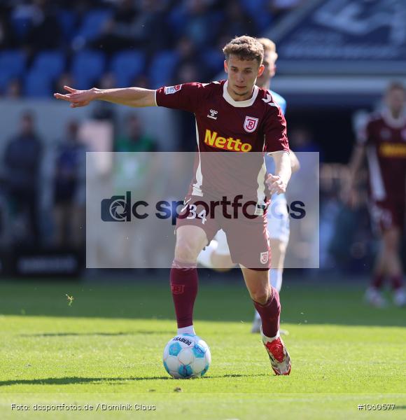 SSV Jahn Regensburg, SV Darmstadt 98, 2. Liga, 2. Bundesliga, Bundesliga, Liga, Voetball, Sport, Le Football, Germany, Futbol, Fotball, Fussball, Deutschland, DFL, DFB, Calcio, 2024/25, Saison 2024/2025 - Bild-ID: 1060577