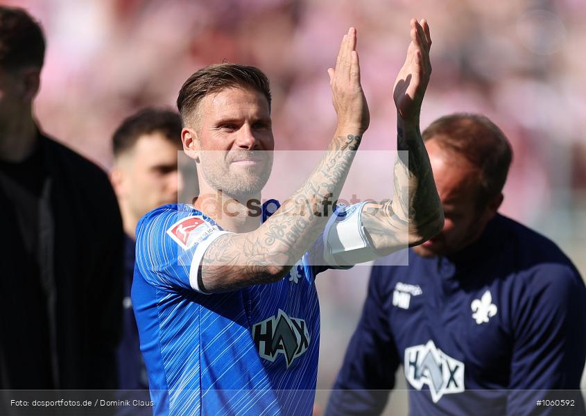 SSV Jahn Regensburg, SV Darmstadt 98, 2. Liga, 2. Bundesliga, Bundesliga, Liga, Voetball, Sport, Le Football, Germany, Futbol, Fotball, Fussball, Deutschland, DFL, DFB, Calcio, 2024/25, Saison 2024/2025 - Bild-ID: 1060592