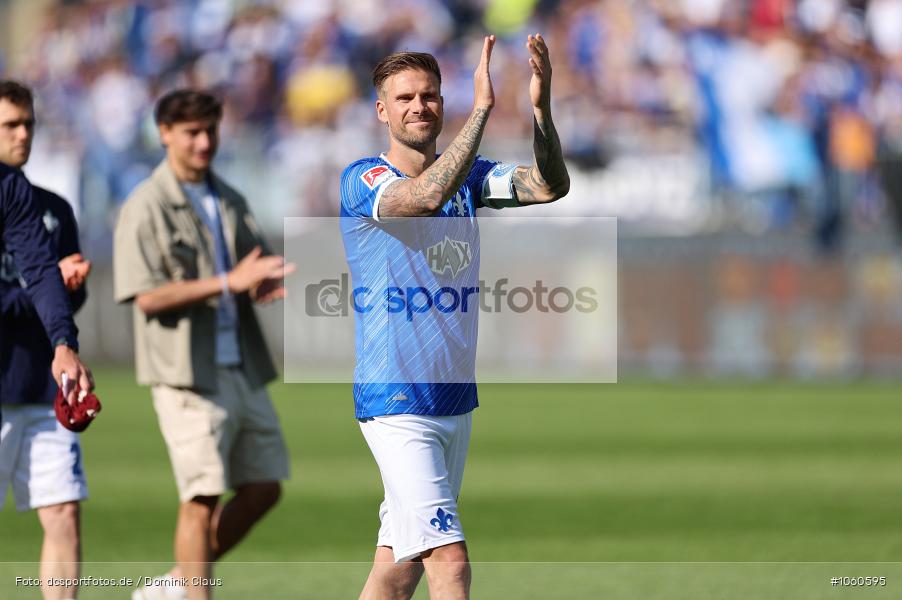 SSV Jahn Regensburg, SV Darmstadt 98, 2. Liga, 2. Bundesliga, Bundesliga, Liga, Voetball, Sport, Le Football, Germany, Futbol, Fotball, Fussball, Deutschland, DFL, DFB, Calcio, 2024/25, Saison 2024/2025 - Bild-ID: 1060595