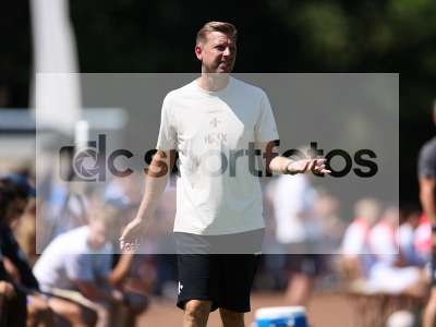 Bild-ID: 1060824